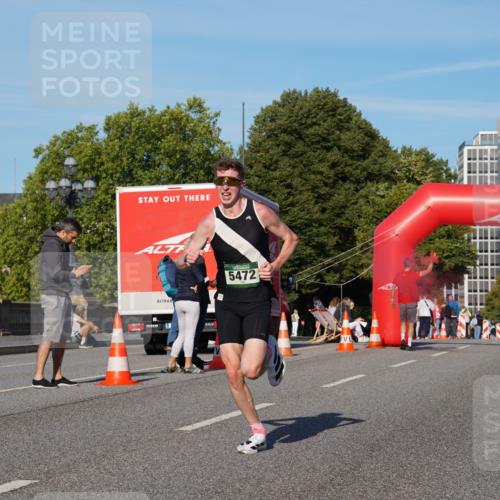 07.09.2025 - BARMER Alsterlauf Yannick Fuchs http://msf.ph/oto/8739520 07.09.2025 09:26:10 Laufen 5472, 39 meine-sportfotos.de