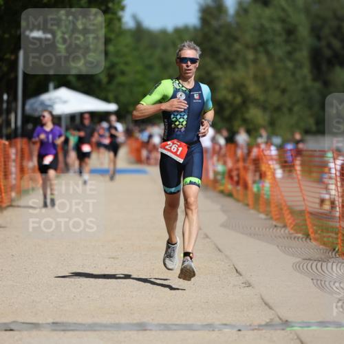 07.09.2025 - 19. Norderstedt Triathlon Michael Strokosch http://msf.ph/oto/8739549 07.09.2025 12:30:05 Laufen 261, 279 meine-sportfotos.de