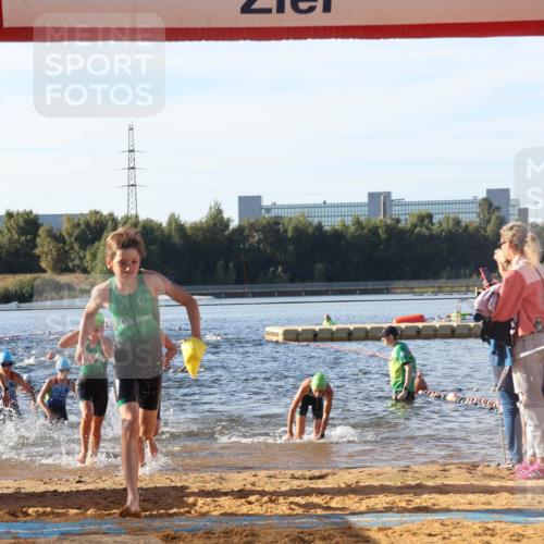 07.09.2025 - 19. Norderstedt Triathlon Luisa Fischer http://msf.ph/oto/8739580 07.09.2025 09:29:37 Schwimmen 554, 556, 563, 567, 572, 587, 588, 591, 595, 606, 609, 618, 619, 629 meine-sportfotos.de