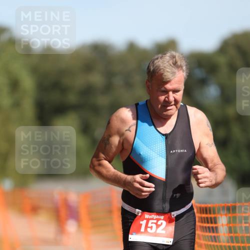 07.09.2025 - 19. Norderstedt Triathlon Michael Strokosch http://msf.ph/oto/8739604 07.09.2025 11:51:25 Laufen 152, 1198 meine-sportfotos.de