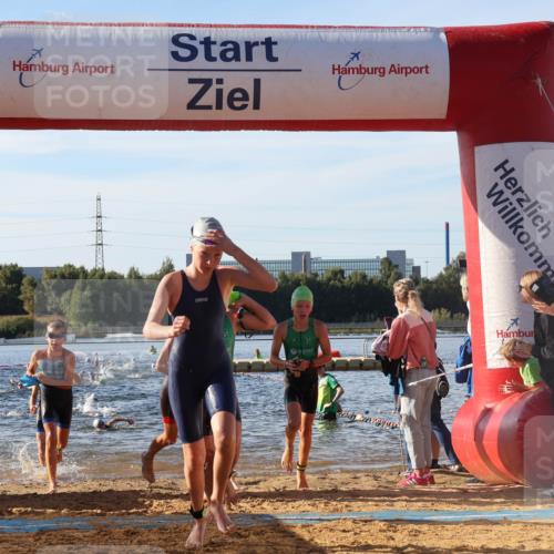 07.09.2025 - 19. Norderstedt Triathlon Luisa Fischer http://msf.ph/oto/8739641 07.09.2025 09:29:40 Schwimmen 554, 556, 563, 567, 572, 587, 588, 591, 595, 609, 618, 619, 629 meine-sportfotos.de