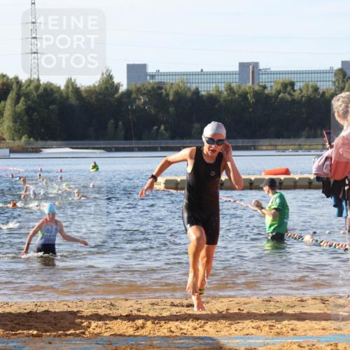 07.09.2025 - 19. Norderstedt Triathlon Luisa Fischer http://msf.ph/oto/8739689 07.09.2025 09:29:47 Schwimmen 556, 572, 587, 595, 601, 609, 618, 619, 629 meine-sportfotos.de