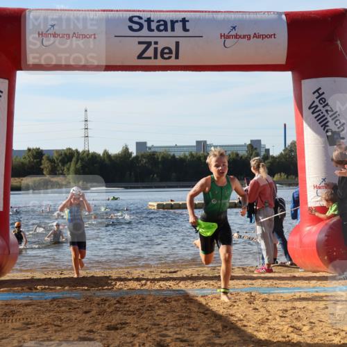 07.09.2025 - 19. Norderstedt Triathlon Luisa Fischer http://msf.ph/oto/8739805 07.09.2025 09:29:56 Schwimmen 601, 603, 607, 634 meine-sportfotos.de