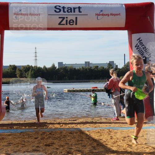 07.09.2025 - 19. Norderstedt Triathlon Luisa Fischer http://msf.ph/oto/8739815 07.09.2025 09:29:57 Schwimmen 601, 603, 607, 625, 634 meine-sportfotos.de