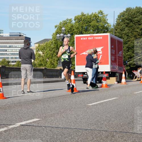 07.09.2025 - BARMER Alsterlauf Yannick Fuchs http://msf.ph/oto/8739899 07.09.2025 09:26:47 Laufen 11, 22 meine-sportfotos.de