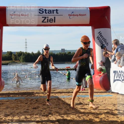 07.09.2025 - 19. Norderstedt Triathlon Luisa Fischer http://msf.ph/oto/8739922 07.09.2025 09:30:05 Schwimmen 568, 603, 607, 617, 625, 631, 634 meine-sportfotos.de