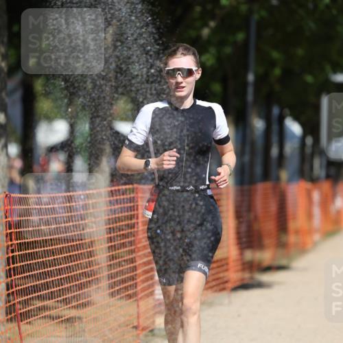 07.09.2025 - 19. Norderstedt Triathlon Michael Strokosch http://msf.ph/oto/8739962 07.09.2025 12:30:20 Laufen 252, 292 meine-sportfotos.de