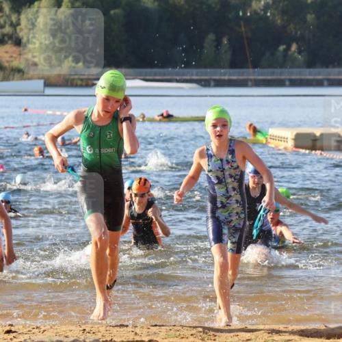 07.09.2025 - 19. Norderstedt Triathlon Luisa Fischer http://msf.ph/oto/8740044 07.09.2025 09:30:17 Schwimmen 559, 565, 568, 614, 615, 631 meine-sportfotos.de