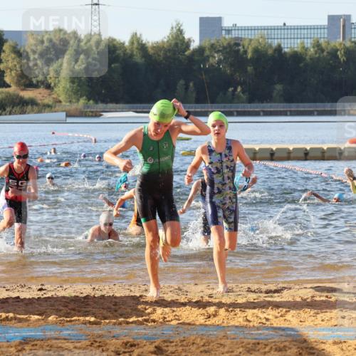 07.09.2025 - 19. Norderstedt Triathlon Luisa Fischer http://msf.ph/oto/8740053 07.09.2025 09:30:17 Schwimmen 559, 565, 568, 614, 615, 631 meine-sportfotos.de