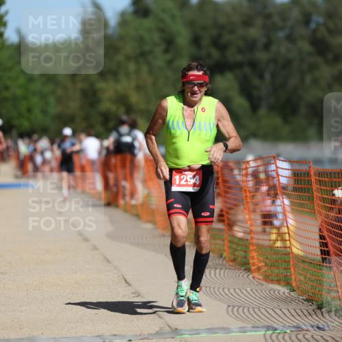 07.09.2025 - 19. Norderstedt Triathlon Michael Strokosch http://msf.ph/oto/8740115 07.09.2025 12:30:30 Laufen 303, 1294 meine-sportfotos.de