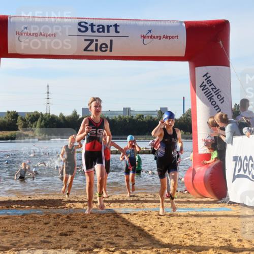 07.09.2025 - 19. Norderstedt Triathlon Luisa Fischer http://msf.ph/oto/8740143 07.09.2025 09:30:23 Schwimmen 559, 565, 566, 569, 614, 615, 623, 631 meine-sportfotos.de