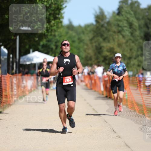07.09.2025 - 19. Norderstedt Triathlon Michael Strokosch http://msf.ph/oto/8740286 07.09.2025 12:30:38 Laufen 303, 703, 822, 1343 meine-sportfotos.de
