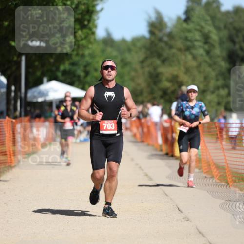 07.09.2025 - 19. Norderstedt Triathlon Michael Strokosch http://msf.ph/oto/8740300 07.09.2025 12:30:38 Laufen 303, 703, 822, 1343 meine-sportfotos.de