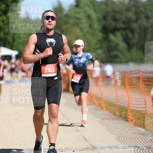 07.09.2025 - 19. Norderstedt Triathlon Michael Strokosch http://msf.ph/oto/8740359 07.09.2025 12:30:41 Laufen 703, 822, 1280, 1343 meine-sportfotos.de