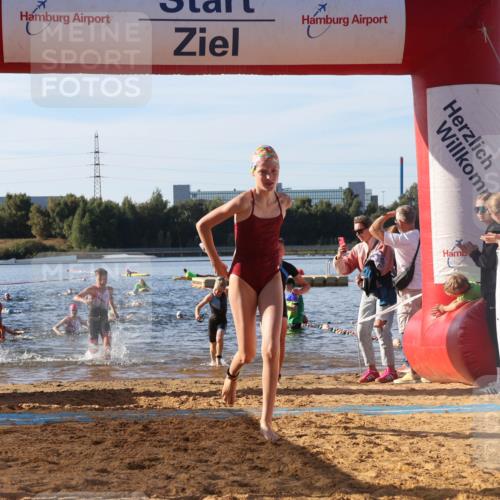07.09.2025 - 19. Norderstedt Triathlon Luisa Fischer http://msf.ph/oto/8740441 07.09.2025 09:30:42 Schwimmen 575, 576, 577, 578, 580, 584, 589, 592, 596, 598, 599, 620, 622, 624 meine-sportfotos.de