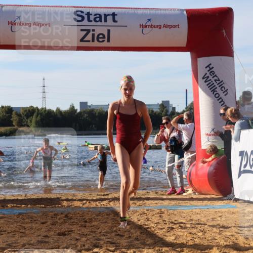 07.09.2025 - 19. Norderstedt Triathlon Luisa Fischer http://msf.ph/oto/8740453 07.09.2025 09:30:43 Schwimmen 575, 576, 577, 578, 580, 584, 589, 592, 596, 598, 599, 620, 622, 624 meine-sportfotos.de
