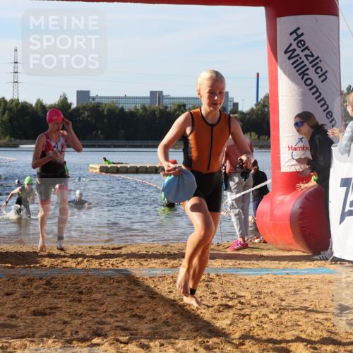 07.09.2025 - 19. Norderstedt Triathlon Luisa Fischer http://msf.ph/oto/8740578 07.09.2025 09:30:52 Schwimmen 575, 578, 596, 597, 602, 616, 620, 621, 624 meine-sportfotos.de