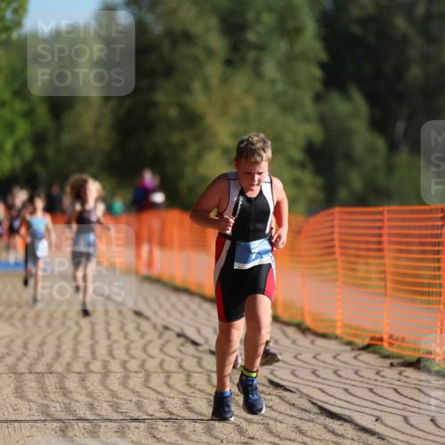 07.09.2025 - 19. Norderstedt Triathlon Michael Strokosch http://msf.ph/oto/8740604 07.09.2025 09:14:52 Laufen 7, 17, 52 meine-sportfotos.de