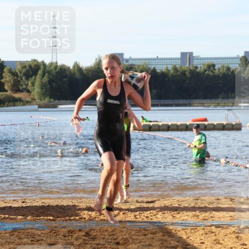 07.09.2025 - 19. Norderstedt Triathlon Luisa Fischer http://msf.ph/oto/8740618 07.09.2025 09:30:56 Schwimmen 575, 578, 596, 597, 602, 616, 621, 624 meine-sportfotos.de