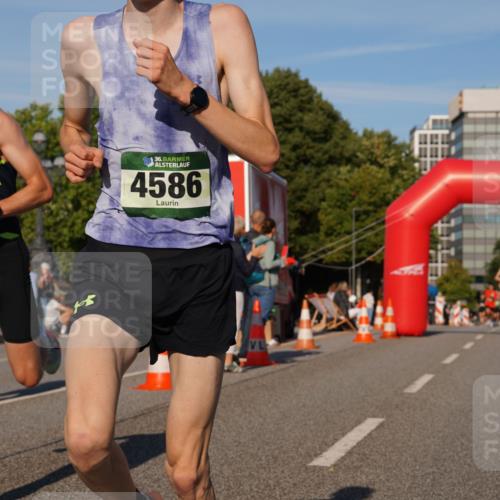 07.09.2025 - BARMER Alsterlauf Yannick Fuchs http://msf.ph/oto/8740784 07.09.2025 09:27:39 Laufen 14, 36, 4586 meine-sportfotos.de