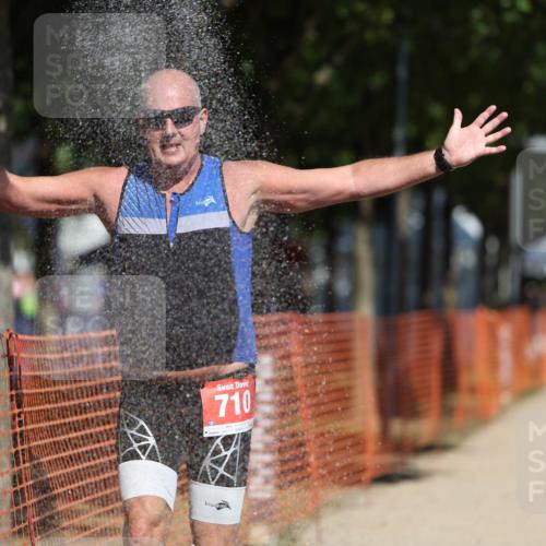 07.09.2025 - 19. Norderstedt Triathlon Michael Strokosch http://msf.ph/oto/8740850 07.09.2025 12:31:02 Laufen 710, 1320, 1372 meine-sportfotos.de