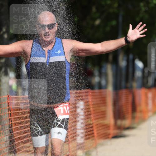 07.09.2025 - 19. Norderstedt Triathlon Michael Strokosch http://msf.ph/oto/8740862 07.09.2025 12:31:02 Laufen 710, 1320, 1372 meine-sportfotos.de