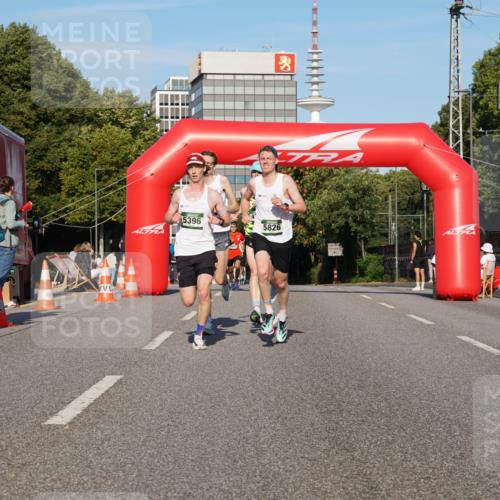 07.09.2025 - BARMER Alsterlauf Yannick Fuchs http://msf.ph/oto/8740880 07.09.2025 09:27:44 Laufen 1, 13, 5396, 5826 meine-sportfotos.de