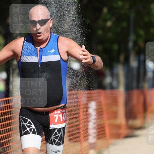 07.09.2025 - 19. Norderstedt Triathlon Michael Strokosch http://msf.ph/oto/8740881 07.09.2025 12:31:03 Laufen 710, 1372 meine-sportfotos.de