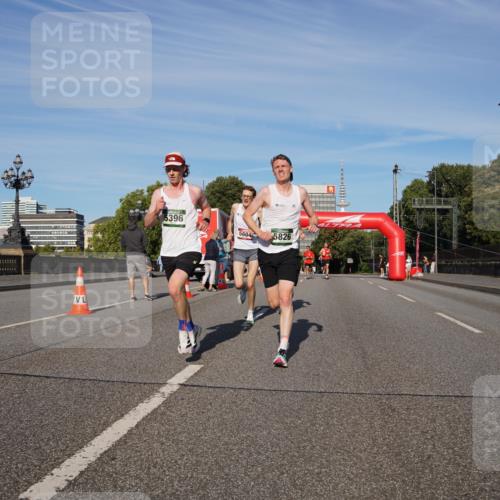 07.09.2025 - BARMER Alsterlauf Yannick Fuchs http://msf.ph/oto/8740963 07.09.2025 09:27:45 Laufen 5396, 5604, 5826 meine-sportfotos.de