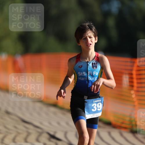07.09.2025 - 19. Norderstedt Triathlon Michael Strokosch http://msf.ph/oto/8740976 07.09.2025 09:15:03 Laufen 34, 39 meine-sportfotos.de