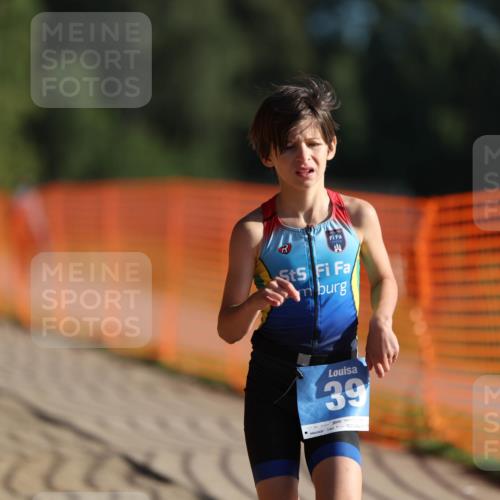 07.09.2025 - 19. Norderstedt Triathlon Michael Strokosch http://msf.ph/oto/8740988 07.09.2025 09:15:03 Laufen 34, 39 meine-sportfotos.de