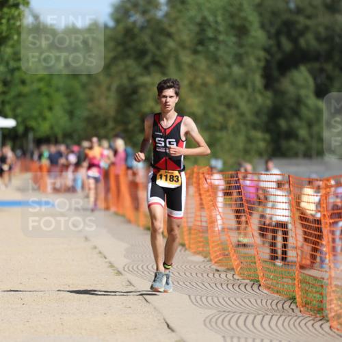 07.09.2025 - 19. Norderstedt Triathlon Michael Strokosch http://msf.ph/oto/8741022 07.09.2025 11:53:01 Laufen 1183 meine-sportfotos.de