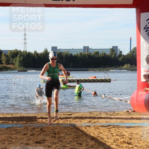 07.09.2025 - 19. Norderstedt Triathlon Luisa Fischer http://msf.ph/oto/8741051 07.09.2025 09:31:33 Schwimmen 560, 571, 574, 579, 581, 632 meine-sportfotos.de