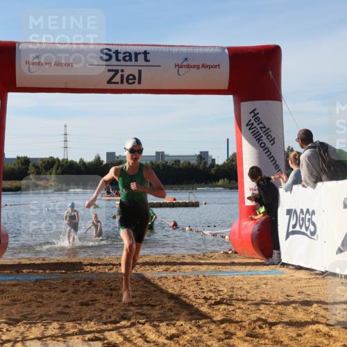 07.09.2025 - 19. Norderstedt Triathlon Luisa Fischer http://msf.ph/oto/8741069 07.09.2025 09:31:34 Schwimmen 560, 571, 574, 579, 581, 632 meine-sportfotos.de