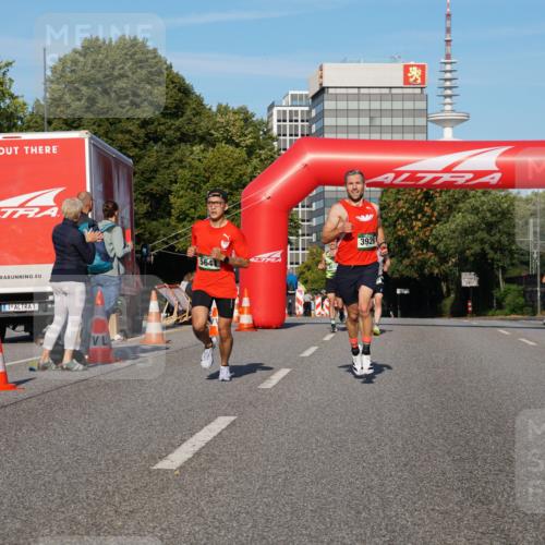 07.09.2025 - BARMER Alsterlauf Yannick Fuchs http://msf.ph/oto/8741107 07.09.2025 09:27:49 Laufen 1, 5641, 3926 meine-sportfotos.de