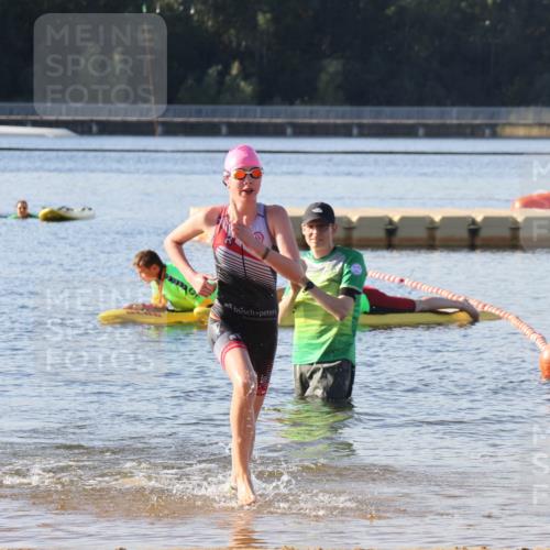 07.09.2025 - 19. Norderstedt Triathlon Luisa Fischer http://msf.ph/oto/8741209 07.09.2025 09:32:37 Schwimmen 628 meine-sportfotos.de