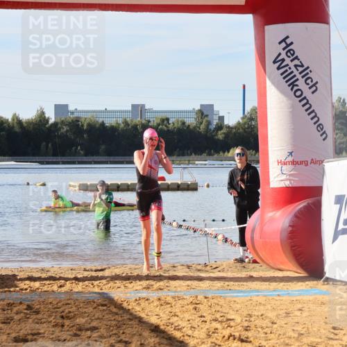 07.09.2025 - 19. Norderstedt Triathlon Luisa Fischer http://msf.ph/oto/8741266 07.09.2025 09:32:39 Schwimmen 628 meine-sportfotos.de