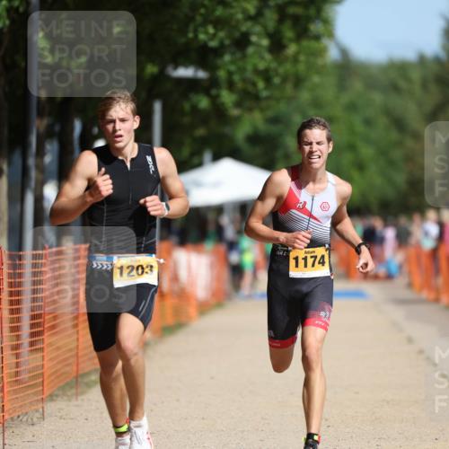 07.09.2025 - 19. Norderstedt Triathlon Michael Strokosch http://msf.ph/oto/8741375 07.09.2025 11:53:18 Laufen 204, 1174, 1203 meine-sportfotos.de