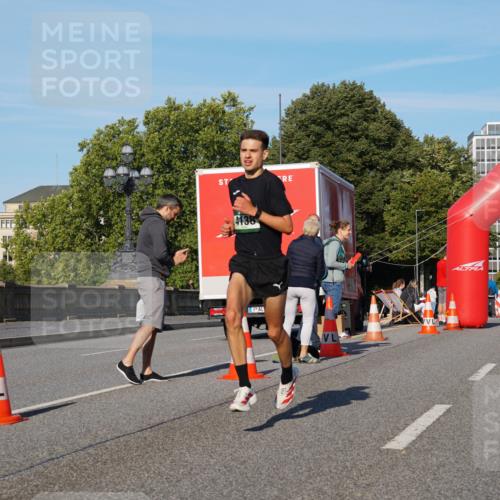 07.09.2025 - BARMER Alsterlauf Yannick Fuchs http://msf.ph/oto/8741427 07.09.2025 09:27:55 Laufen 4138, 3971 meine-sportfotos.de