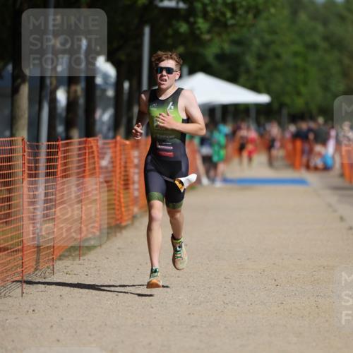 07.09.2025 - 19. Norderstedt Triathlon Michael Strokosch http://msf.ph/oto/8741465 07.09.2025 11:53:45 Laufen 1180 meine-sportfotos.de