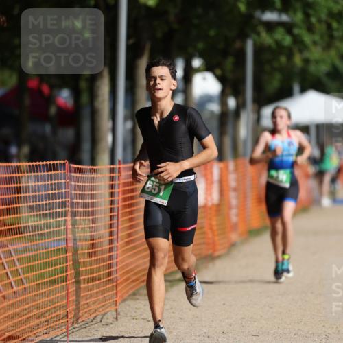 07.09.2025 - 19. Norderstedt Triathlon Michael Strokosch http://msf.ph/oto/8741469 07.09.2025 10:56:29 Laufen 131, 651 meine-sportfotos.de