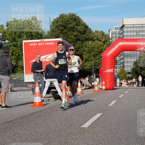 07.09.2025 - BARMER Alsterlauf Yannick Fuchs http://msf.ph/oto/8741554 07.09.2025 09:28:00 Laufen 3378, 391 meine-sportfotos.de