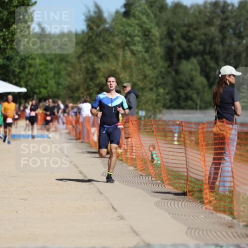 07.09.2025 - 19. Norderstedt Triathlon Michael Strokosch http://msf.ph/oto/8741563 07.09.2025 12:32:02 Laufen 201, 741 meine-sportfotos.de