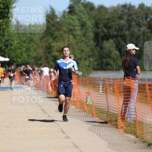 07.09.2025 - 19. Norderstedt Triathlon Michael Strokosch http://msf.ph/oto/8741585 07.09.2025 12:32:03 Laufen 201, 741 meine-sportfotos.de