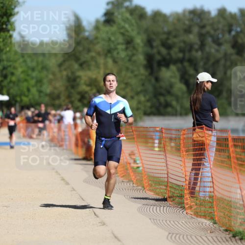 07.09.2025 - 19. Norderstedt Triathlon Michael Strokosch http://msf.ph/oto/8741617 07.09.2025 12:32:04 Laufen 201, 741 meine-sportfotos.de