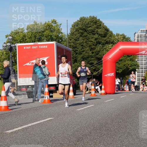 07.09.2025 - BARMER Alsterlauf Yannick Fuchs http://msf.ph/oto/8741720 07.09.2025 09:28:12 Laufen 27, 2307, 4470 meine-sportfotos.de