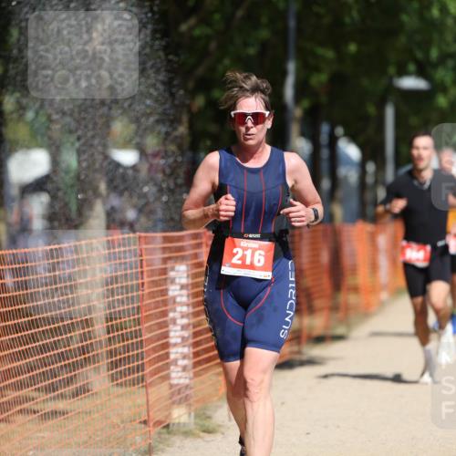 07.09.2025 - 19. Norderstedt Triathlon Michael Strokosch http://msf.ph/oto/8741918 07.09.2025 12:32:14 Laufen 164, 216, 234 meine-sportfotos.de