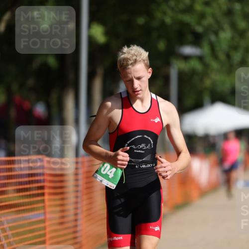07.09.2025 - 19. Norderstedt Triathlon Michael Strokosch http://msf.ph/oto/8741999 07.09.2025 10:56:51 Laufen 98, 104 meine-sportfotos.de