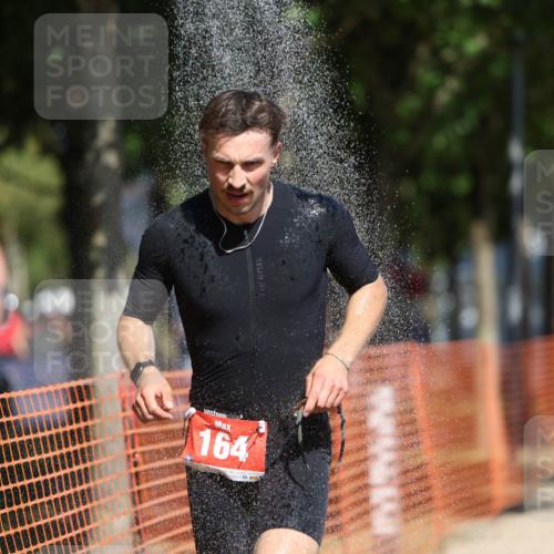 07.09.2025 - 19. Norderstedt Triathlon Michael Strokosch http://msf.ph/oto/8742014 07.09.2025 12:32:17 Laufen 164, 216, 234, 1349 meine-sportfotos.de