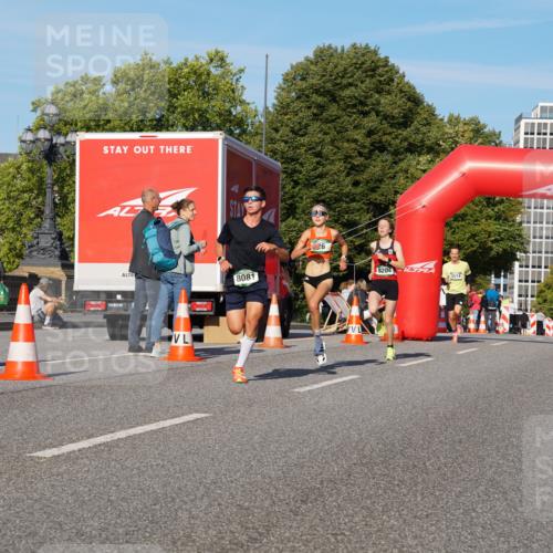 07.09.2025 - BARMER Alsterlauf Yannick Fuchs http://msf.ph/oto/8742061 07.09.2025 09:28:20 Laufen 8081, 26, 8204, 3514 meine-sportfotos.de